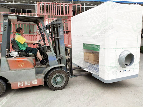 濾筒除塵器發(fā)貨.jpg 濾筒除塵器發(fā)貨.jpg