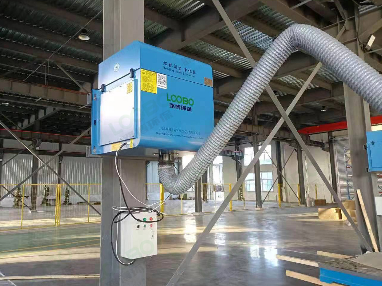 焊煙凈化效果好,節(jié)省占地面積,推薦使用固定式焊接煙塵凈化器 (2).jpg 焊煙凈化效果好,節(jié)省占地面積,推薦使用固定式焊接煙塵凈化器 (2).jpg