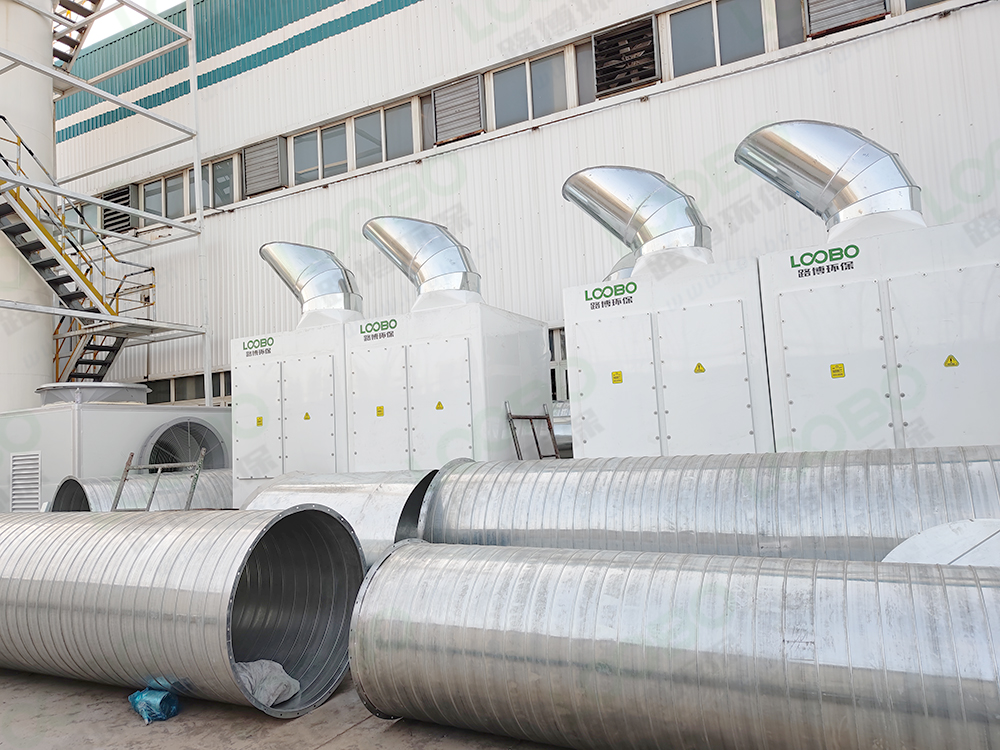 路博環(huán)保焊接煙塵凈化系統(tǒng)施工進(jìn)行時(shí).jpg 路博環(huán)保焊接煙塵凈化系統(tǒng)施工進(jìn)行時(shí).jpg