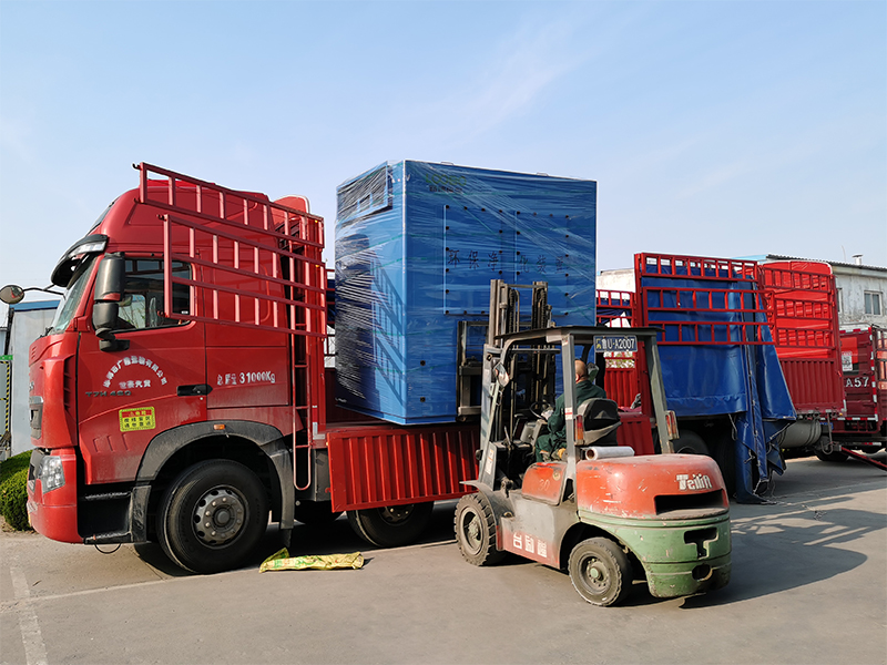 濾筒除塵器廠家直銷,發(fā)貨進行時~.jpg 濾筒除塵器廠家直銷,發(fā)貨進行時~.jpg